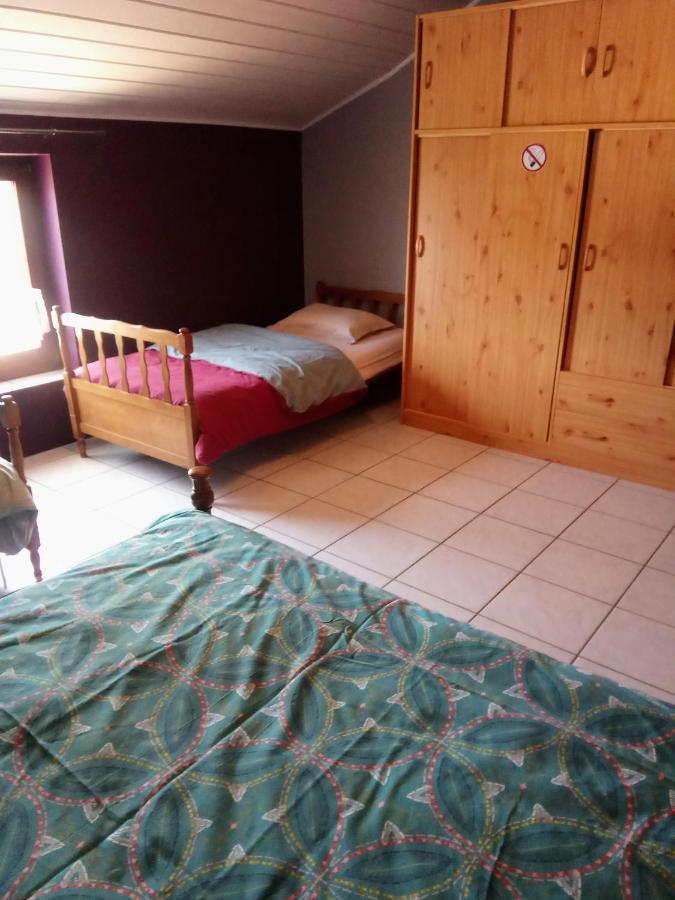 Gite à la Ferme Rouvroy Esterno foto